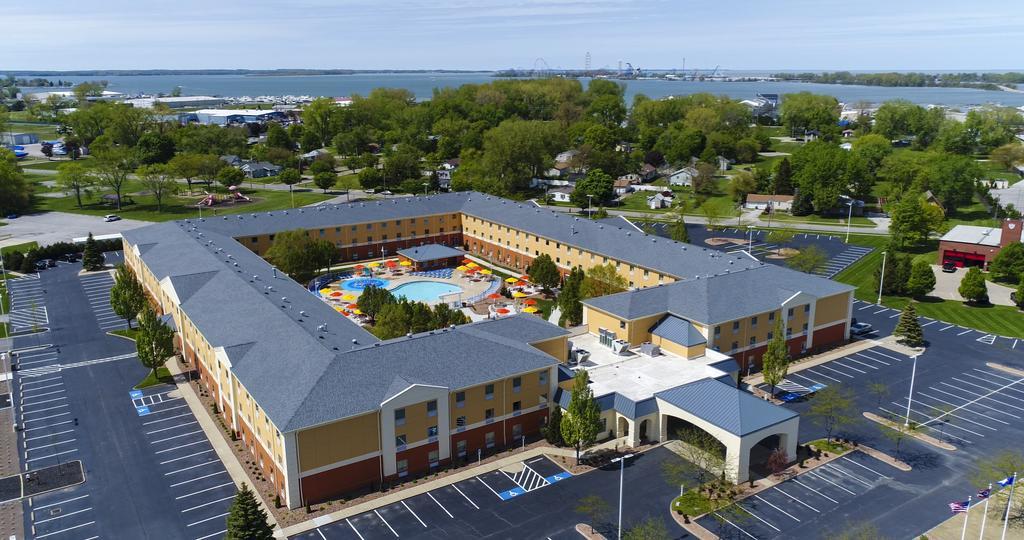 Cedar Point'S Express Hotel Sandusky Exterior photo